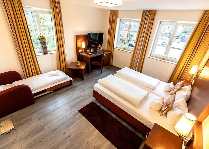 Weichandhof 4* Munich