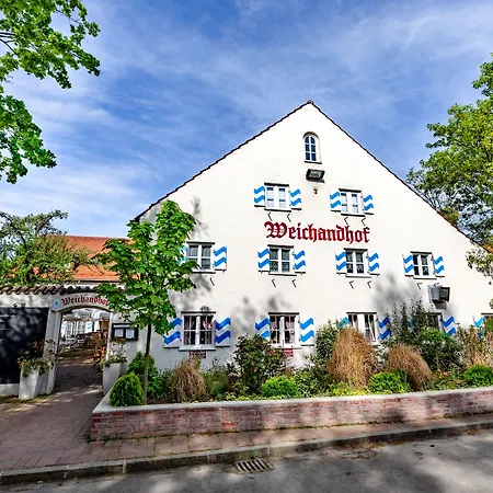 Отель Weichandhof